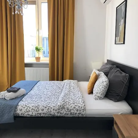 Palm Aparts Apartament