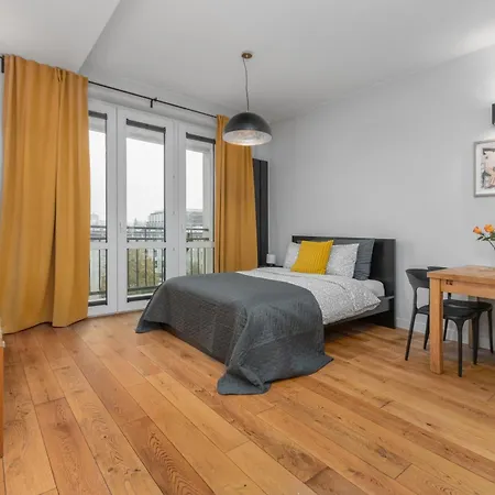 Apartment Palm Aparts Warsaw