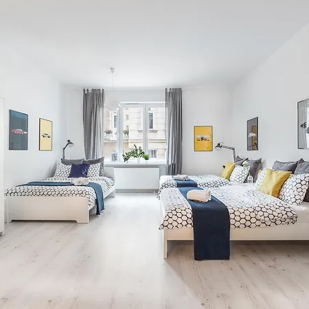 Palm Aparts Apartment