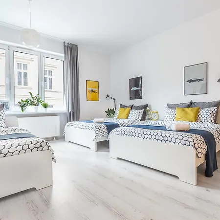 Palm Aparts Apartment *